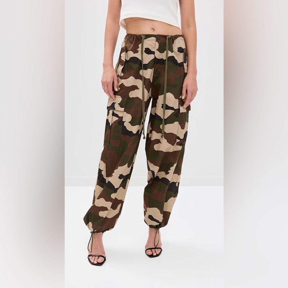 Good American Fatigue Green Camouflage Pants Size Small NWT